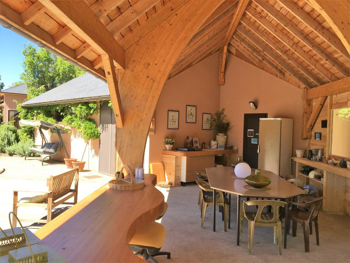 La Villa Des Pins Verrieres (Vienne) Exterior photo